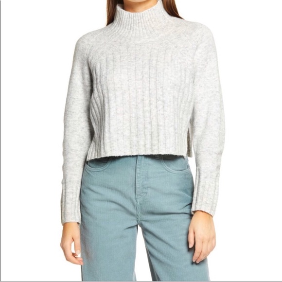 Topshop Sweaters - NWT TOPSHOP Rib Crop Turtleneck Sweater Size 0-2